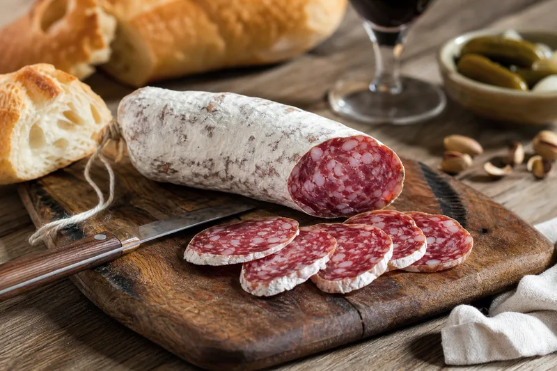 Saucisson incontournable de l'apéritif